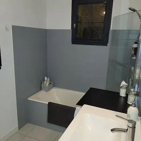 Chez Aurelie Et Nicolas *